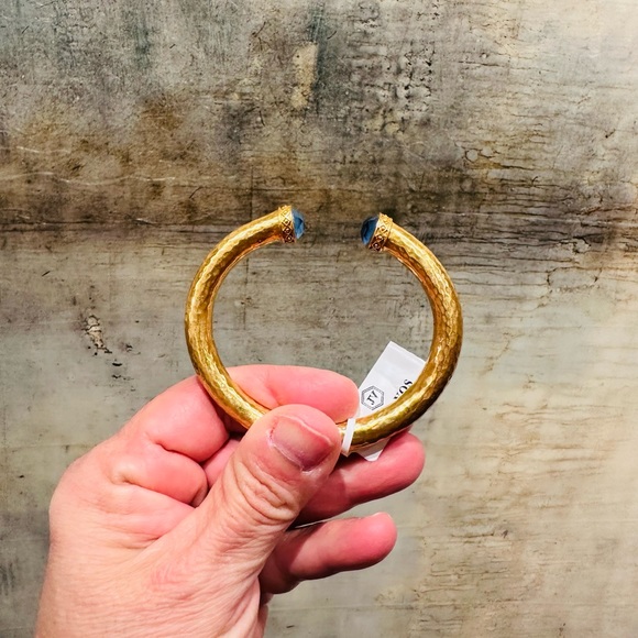 NWT Authentic Luxury Summer Spring Julie Vos Iridescent Charcoal Blue Hinge Cuff - Picture 6 of 17